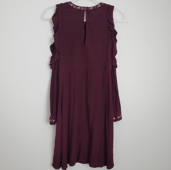 American Eagle Embroidered Cold Shoulder Dress Size XS - Picture 5 of 8